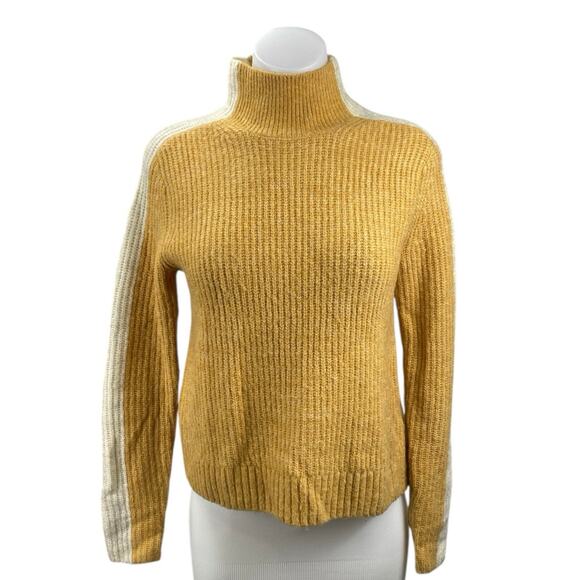 Abercrombie & Fitch Yellow Cream Long Sleeve Turtleneck Sweater Top Size XS - Picture 1 of 5